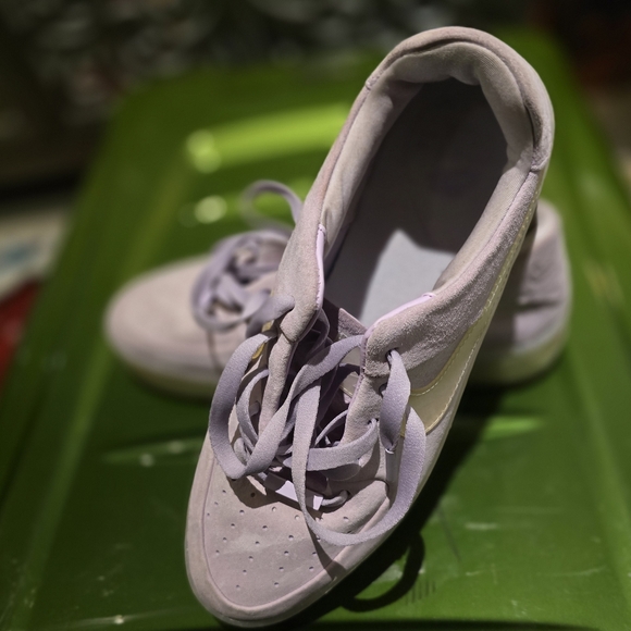 Nike Air Force I, platform size 10 women, suede exterior, - Picture 2 of 6